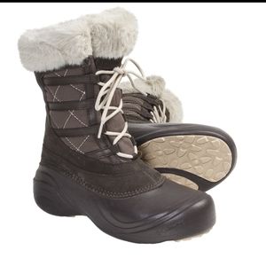 Columbia Sierra Summit lace up boots